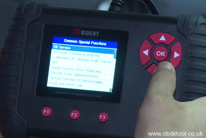 use-vident-ilink400-for-vag-cars-diagnosis-and-service-reset-07